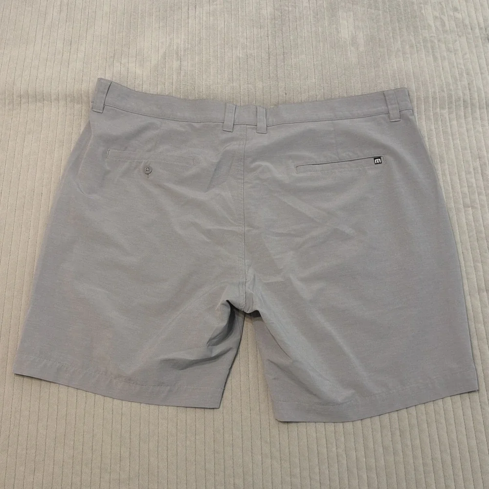 Travis Mathew Shorts Men 40‎ Gray Golf Chino Golf Casual stretch perfromance